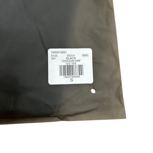 Fear of God Essentials Black Oversize Rubber Logo Patch Short Sleeve T-Shirt - Picture 10 of 13